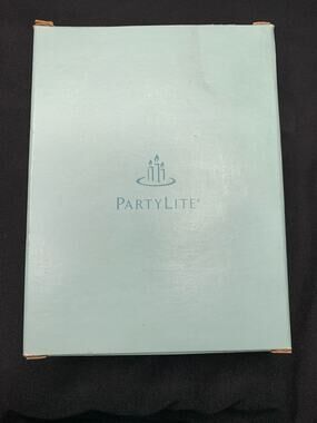 PartyLite Bamboo & Sugar Cane Universal Tealight Candles V04515 Lot of 8